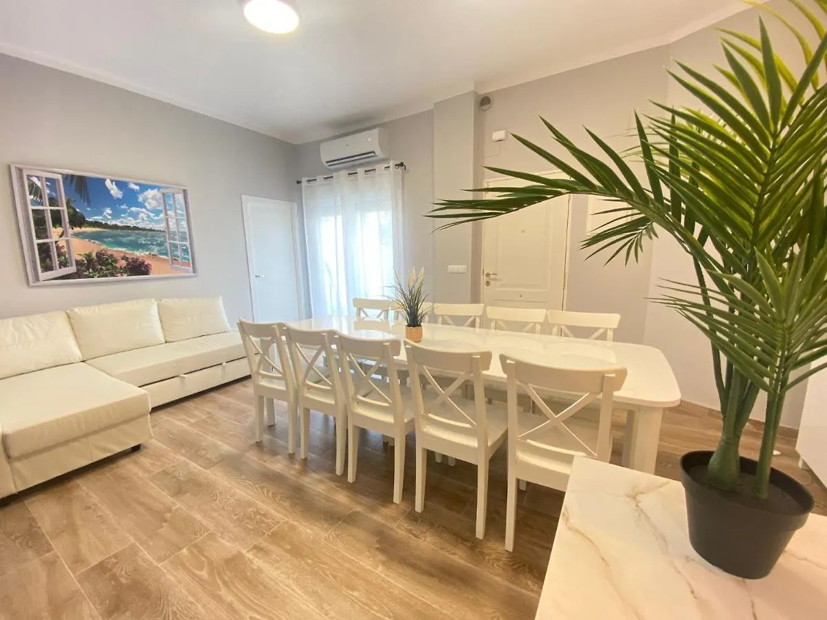 Solcavet 2 Con Jardin Y Vistas Mar Villa Cambrils Spain