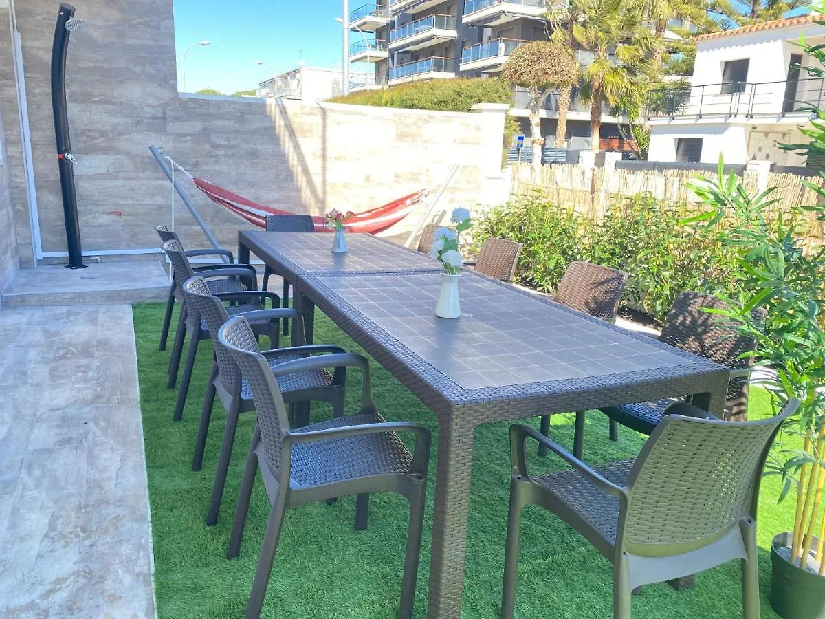 Solcavet 2 Con Jardin Y Vistas Mar Villa Cambrils