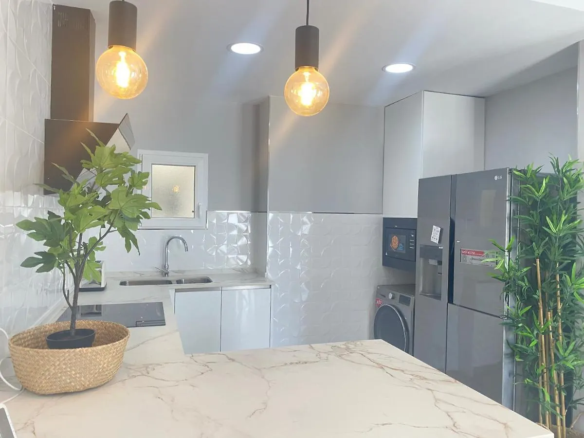 Villa Solcavet 2 Con Jardin Y Vistas Mar Cambrils Spanien